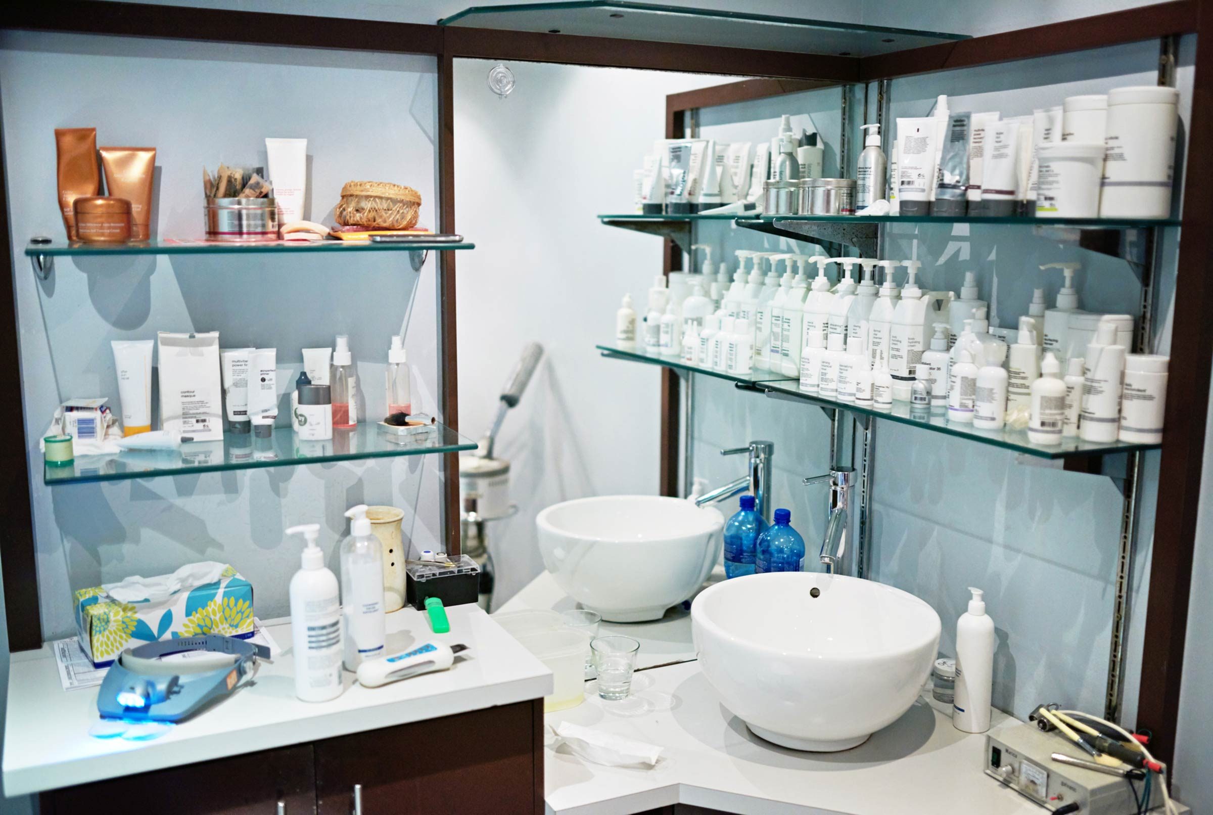salon shelves and sinks