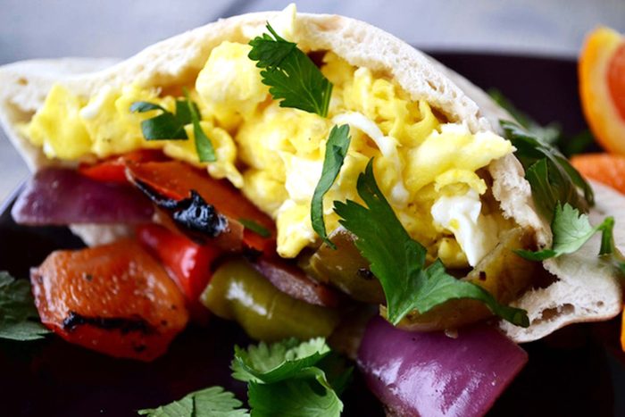 Fajita-Egg-Stuffed-Pitas