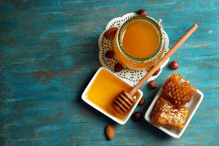 Honey in a tray and honey comb