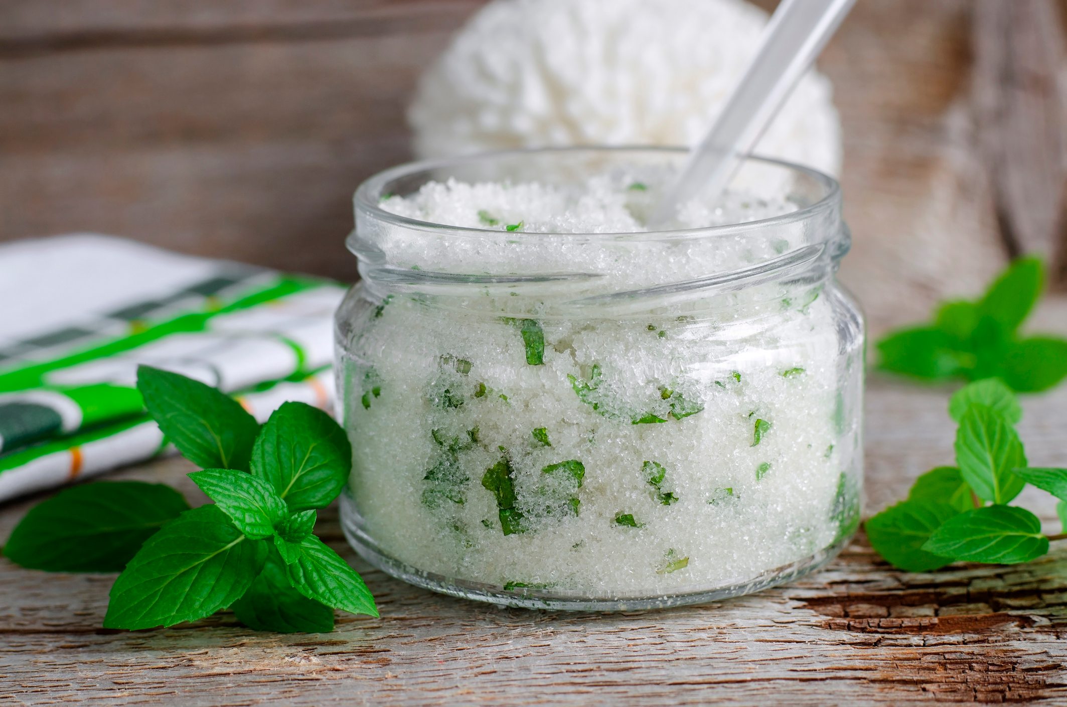 peppermint scrub in jar