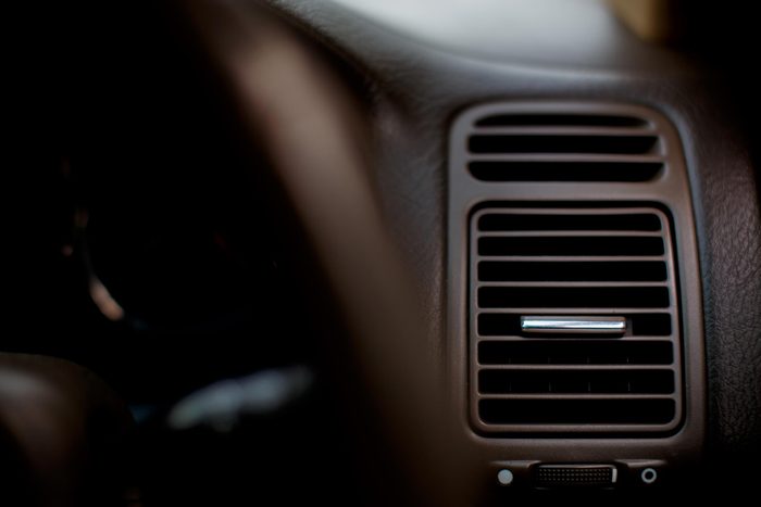 10 Things Dermatologists Refuse to Use on Their Hands