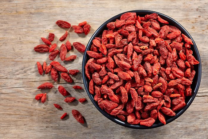 Goji berries in a black bowl