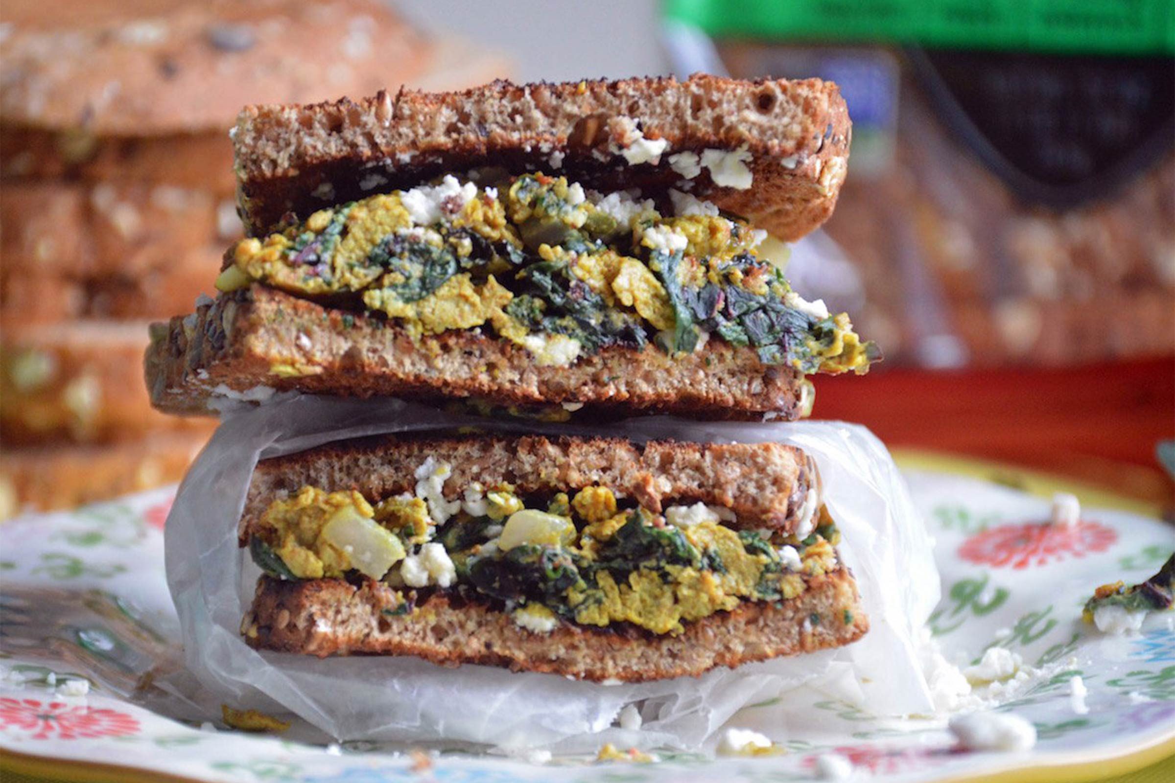 turmeric egg sandwich