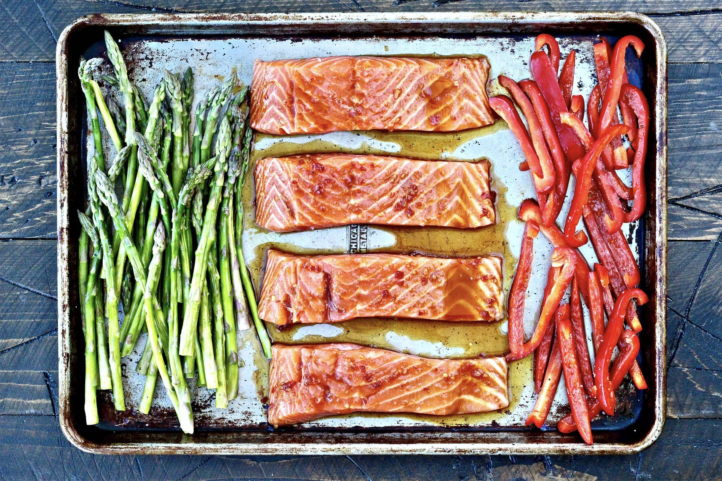 sheet pan salmon