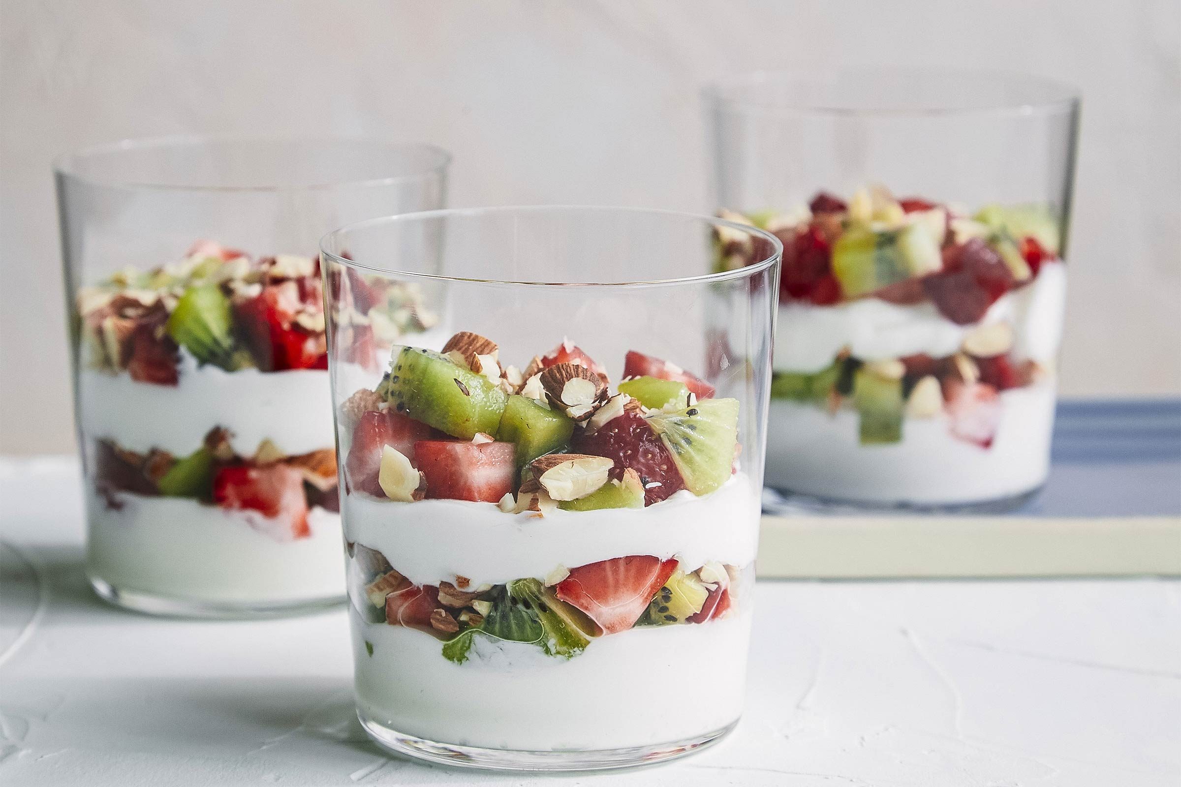 strawberry kiwi parfait