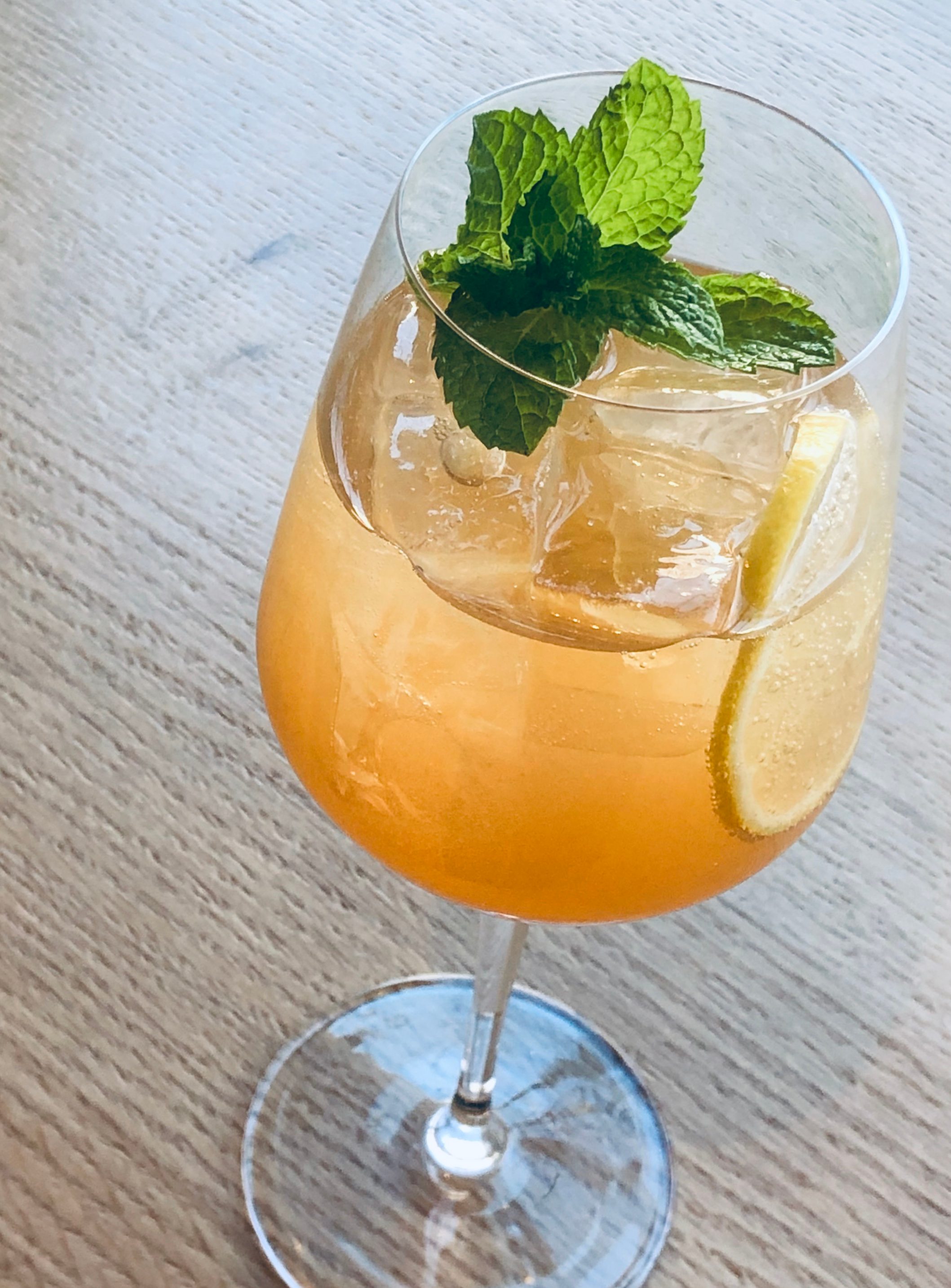 orchard tonic mocktail