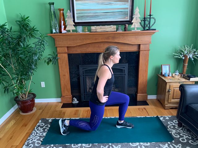 reverse lunge exercise