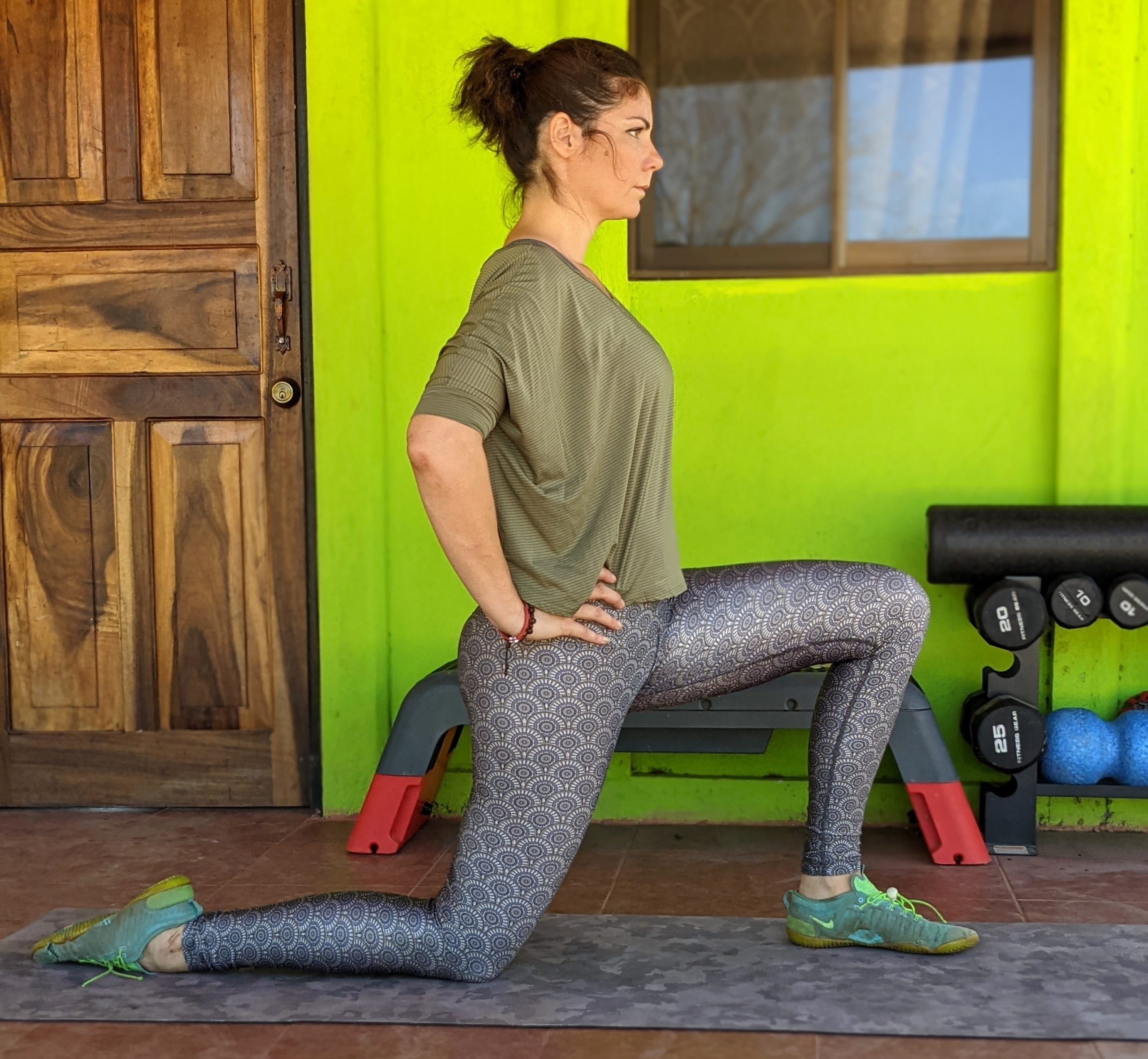 kneeling hip flexor stretch