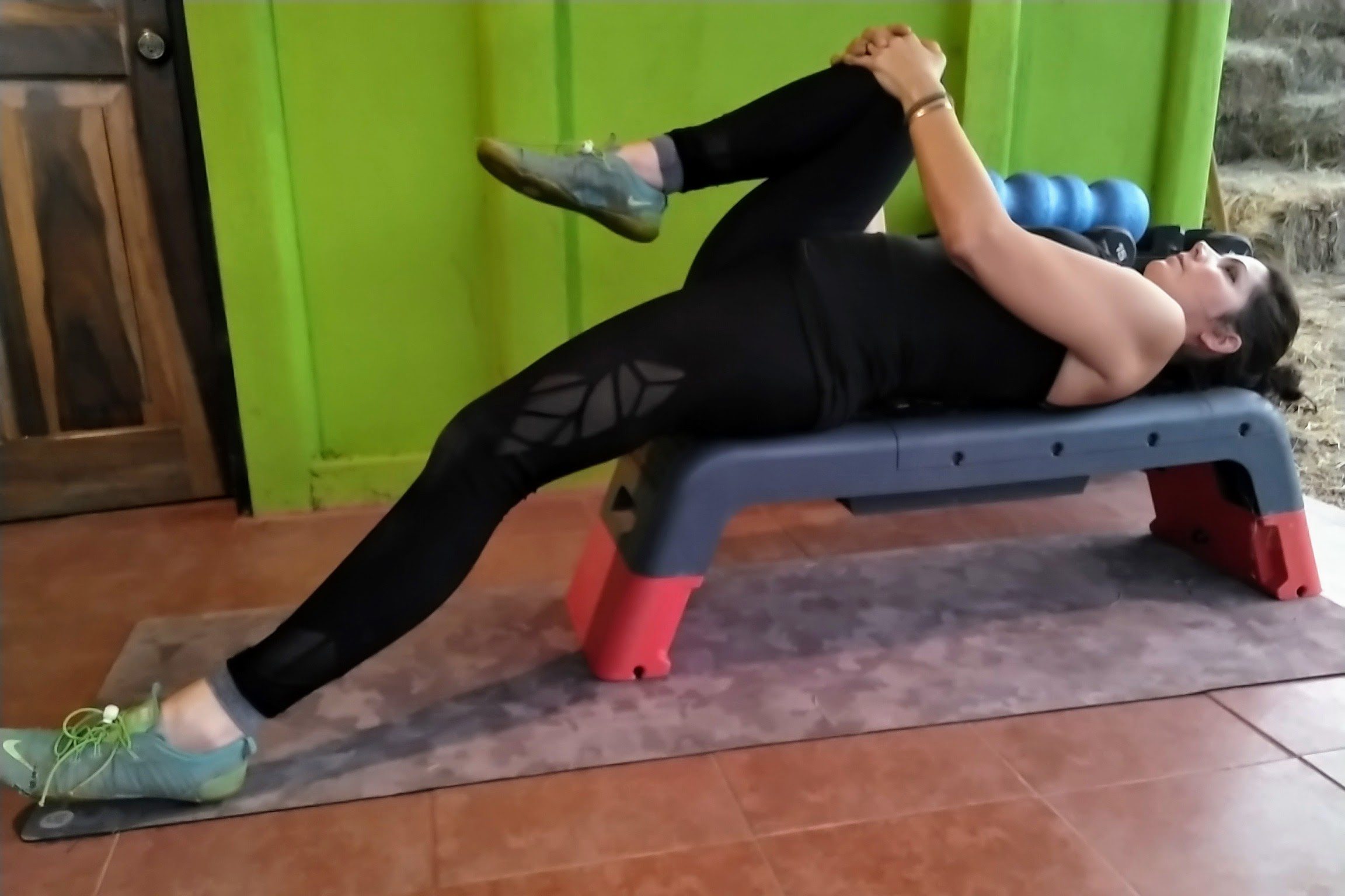 Lying Hip Flexor Stretch