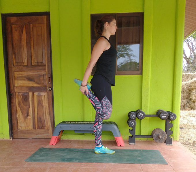 Standing quad stretch