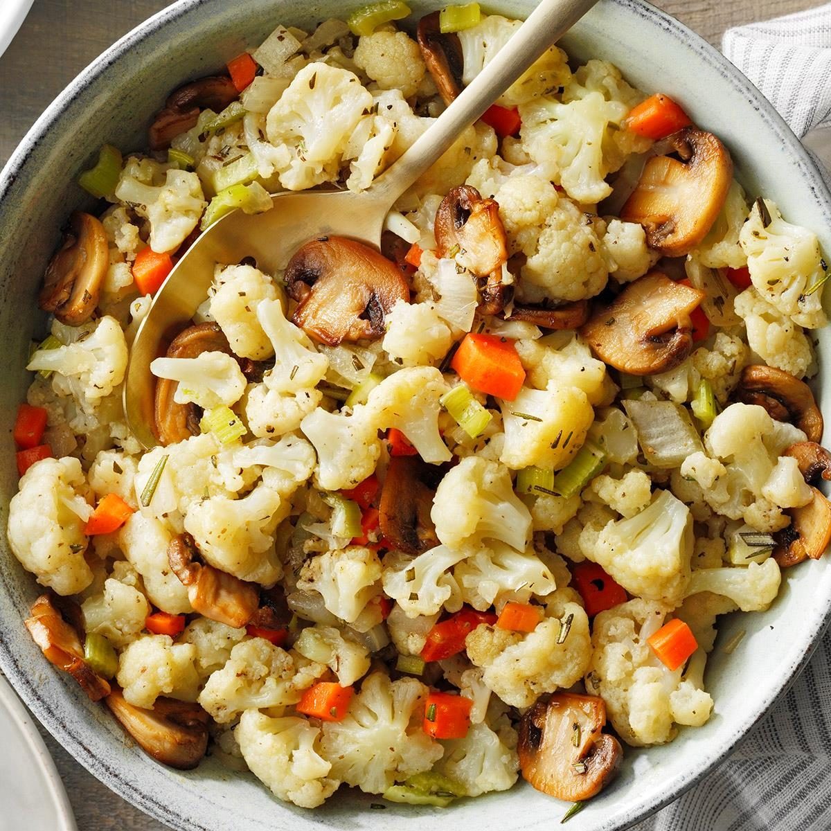 Cauliflower Stuffing Exps Tgbz22 243894 P2 Md 05 03 1b 1