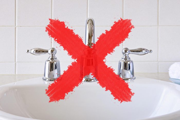 10 Times You Should Never Use Antibacterial Wipes