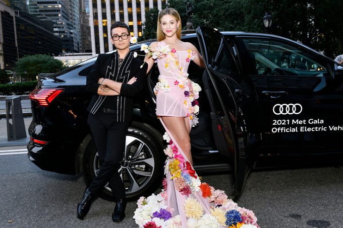 Christian Siriano and Lili Reinhart head to The 2021 Met Gala with Audi, the official electric vehicle sponsor