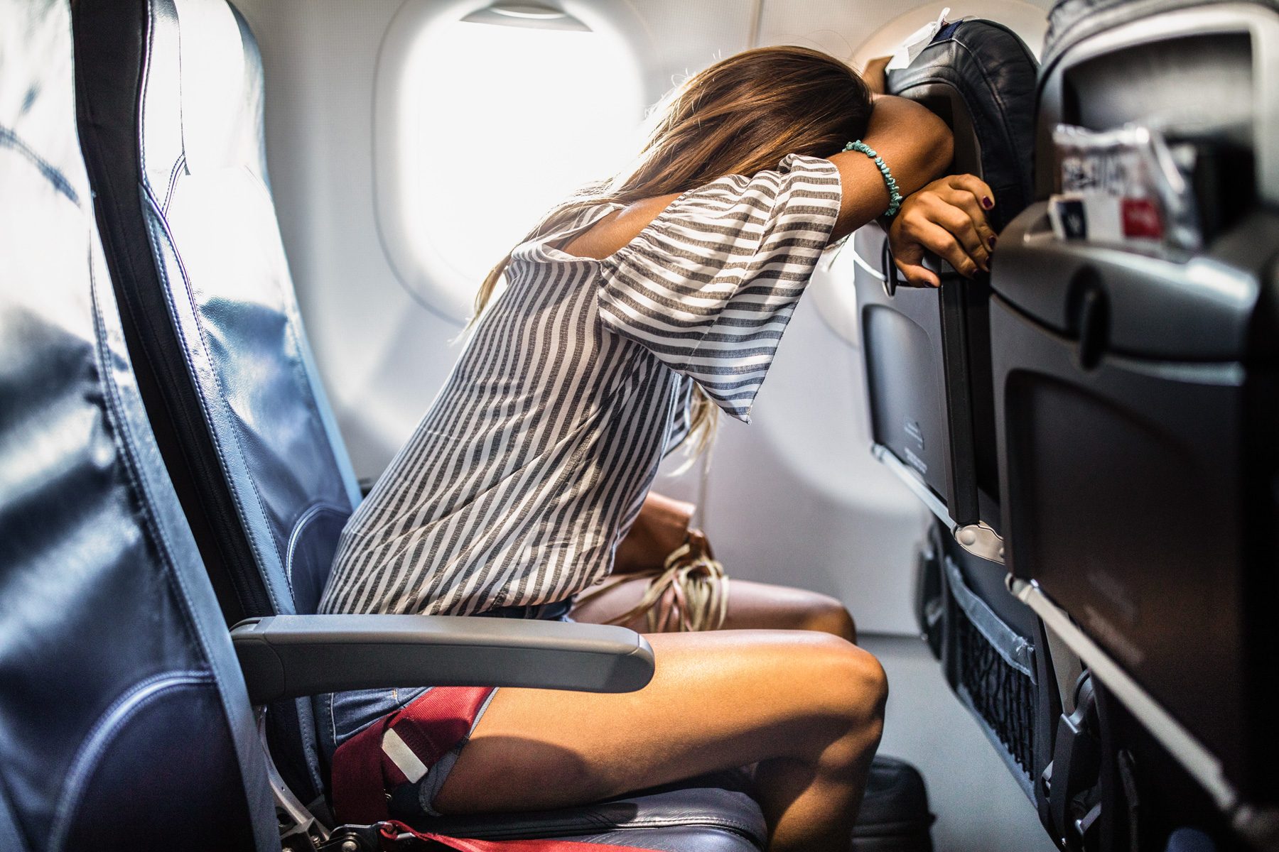 What A Long Flight Does To Your Body