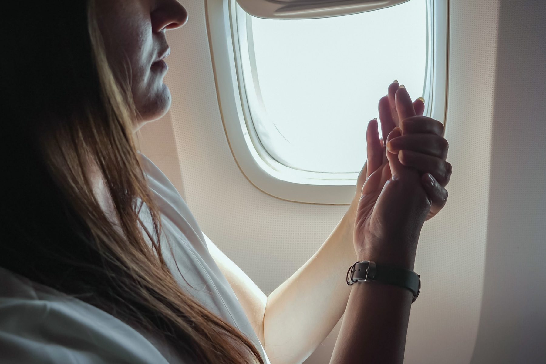 What A Long Flight Does To Your Body