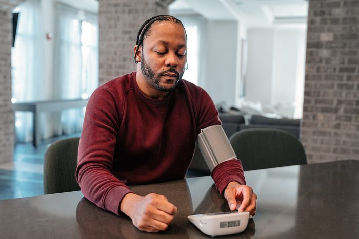 15 Things To Start Doing At 50 That'll Save Your Brain At 80