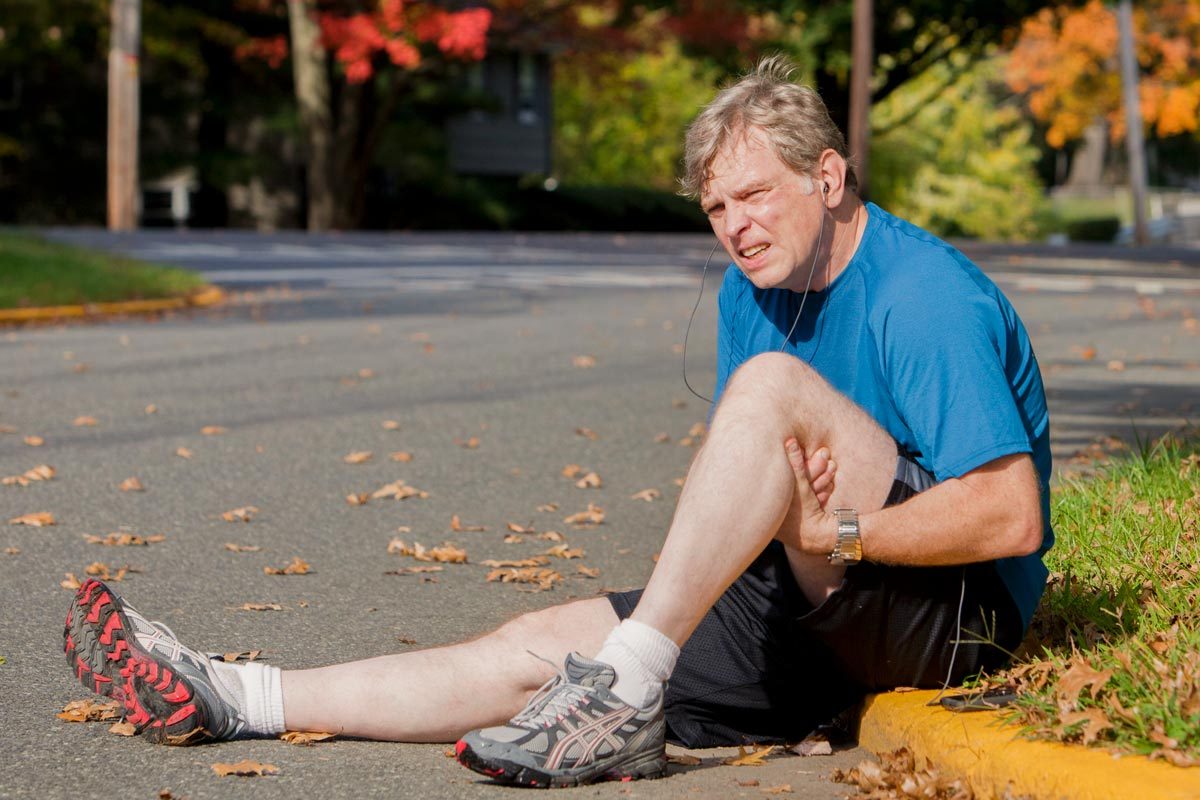 8 Causes For Pain Behind The Knee