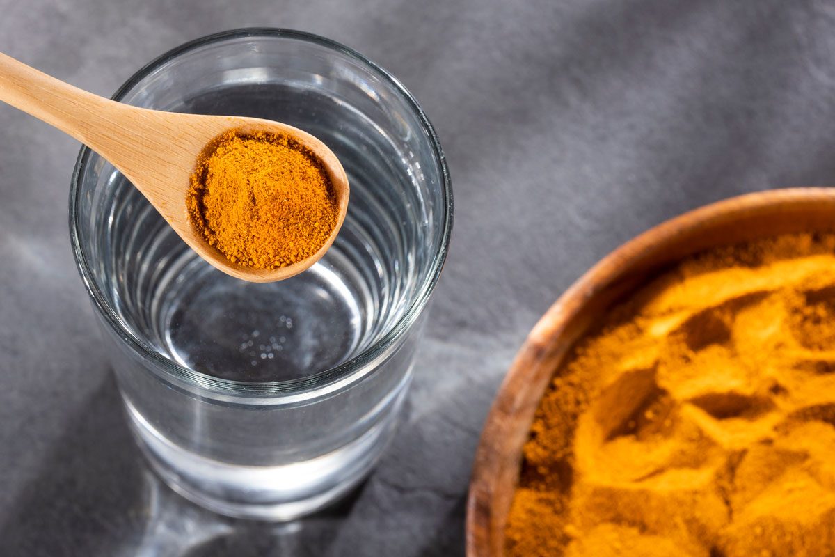 Sore Throat Remedies - turmeric with water