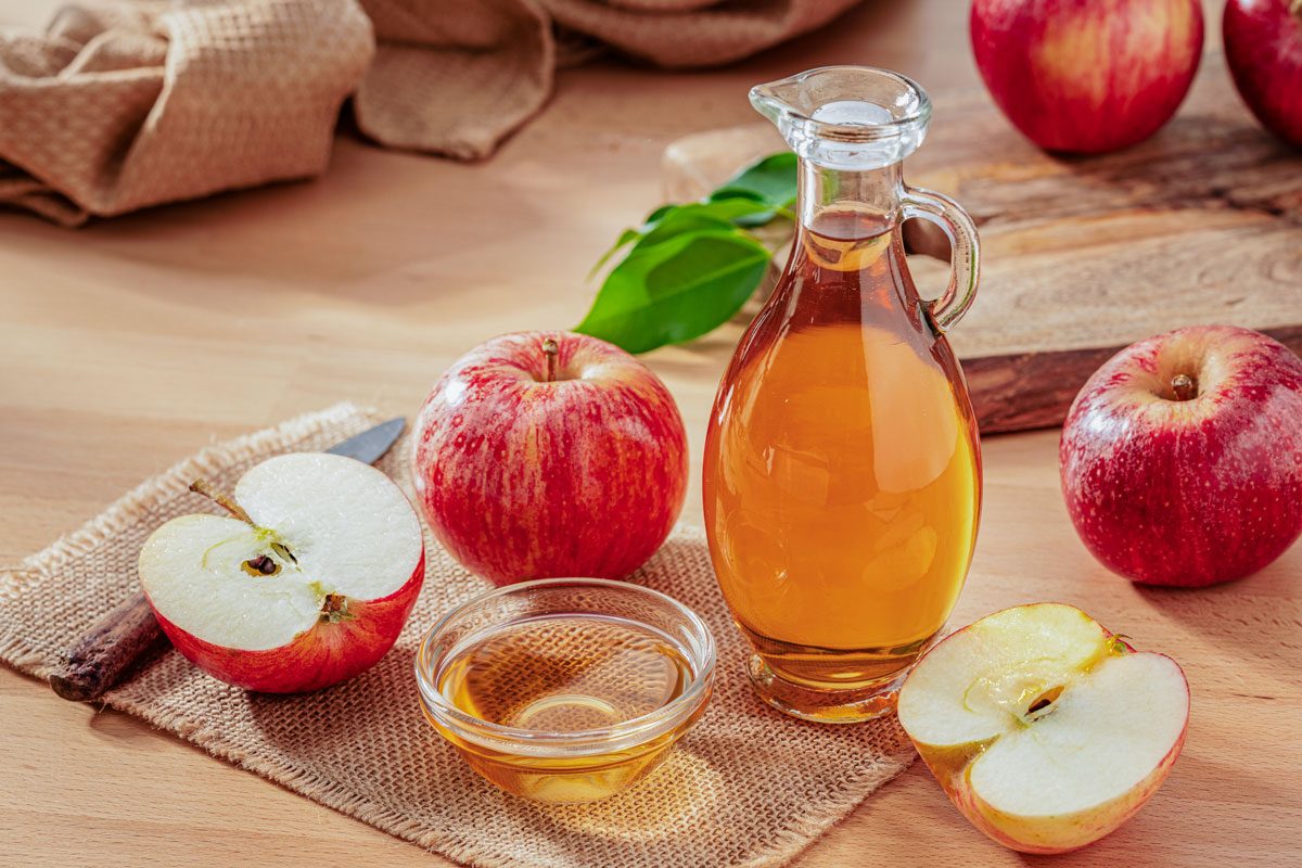 Sore Throat Remedies - apple cider vinegar with water