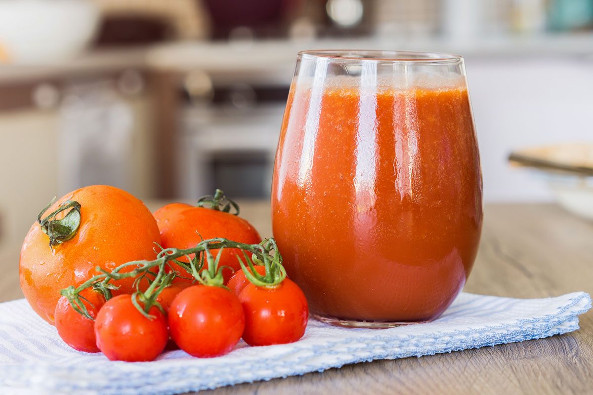 Sore Throat Remedies - tomato juice 